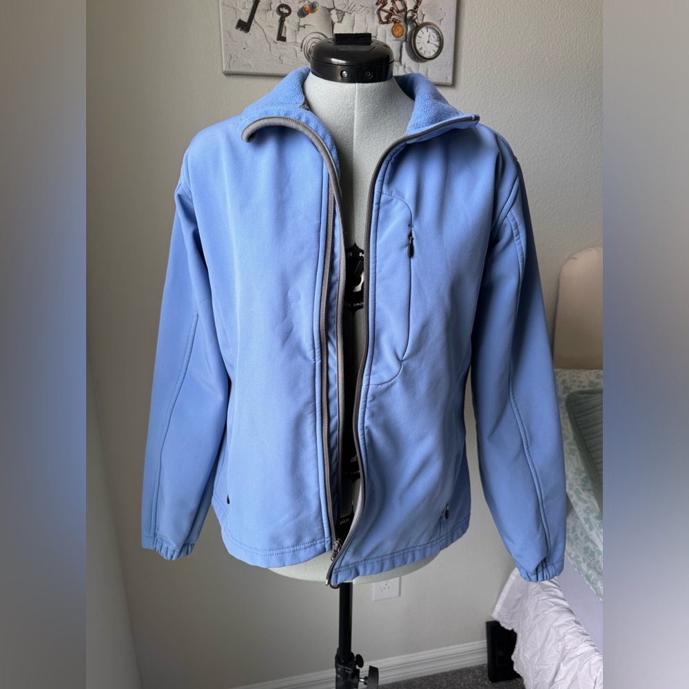 Women’s size small Woolrich coat